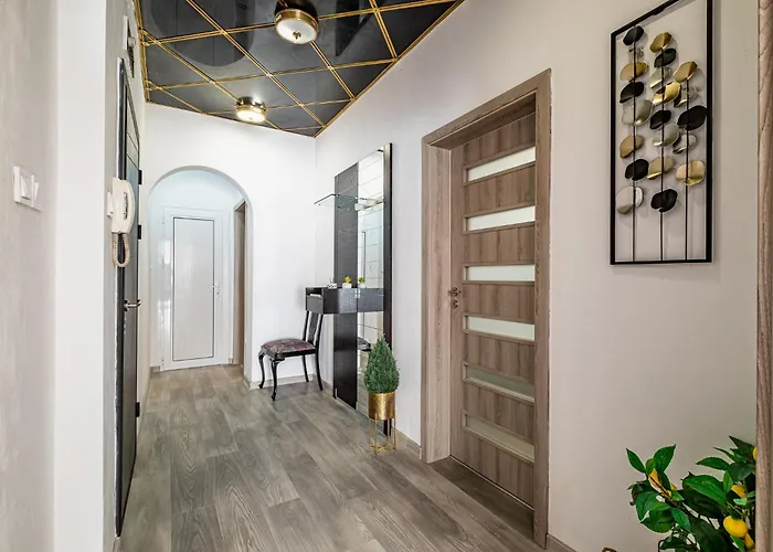 Black Sea Spacious 3br By Flat Manаger شقة فارنا