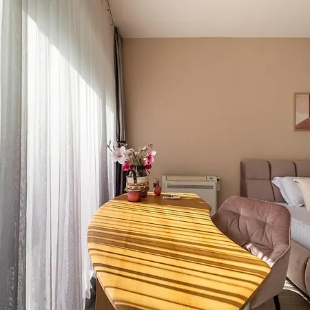 Black Sea Spacious 3br By Flat Manаger Διαμέρισμα Βάρνα