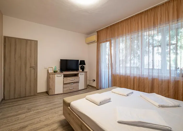 Black Sea Spacious 3br By Flat Manаger *